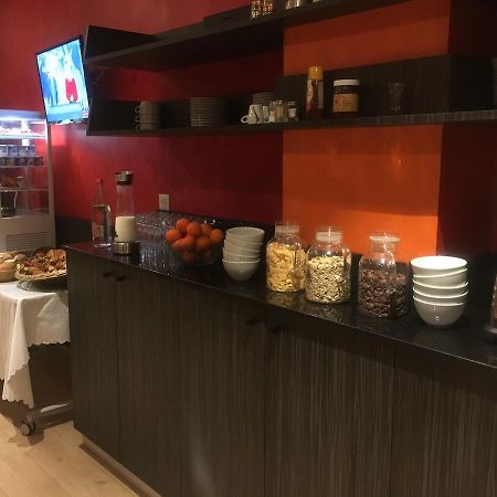 Le Grand Hotel Maubeuge Zewnętrze zdjęcie