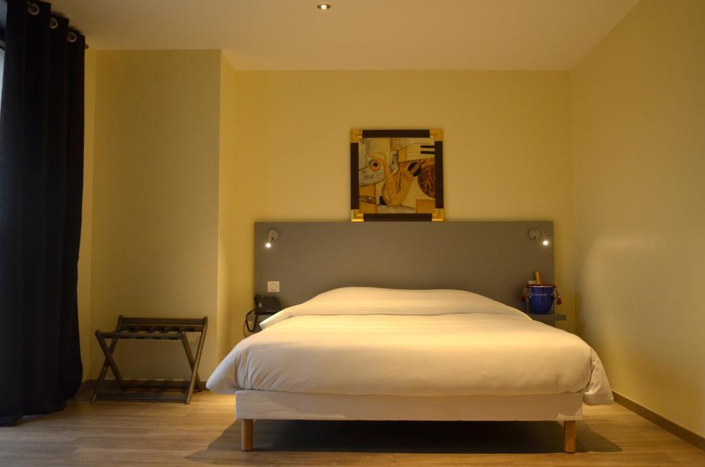 Le Grand Hotel Maubeuge Zewnętrze zdjęcie